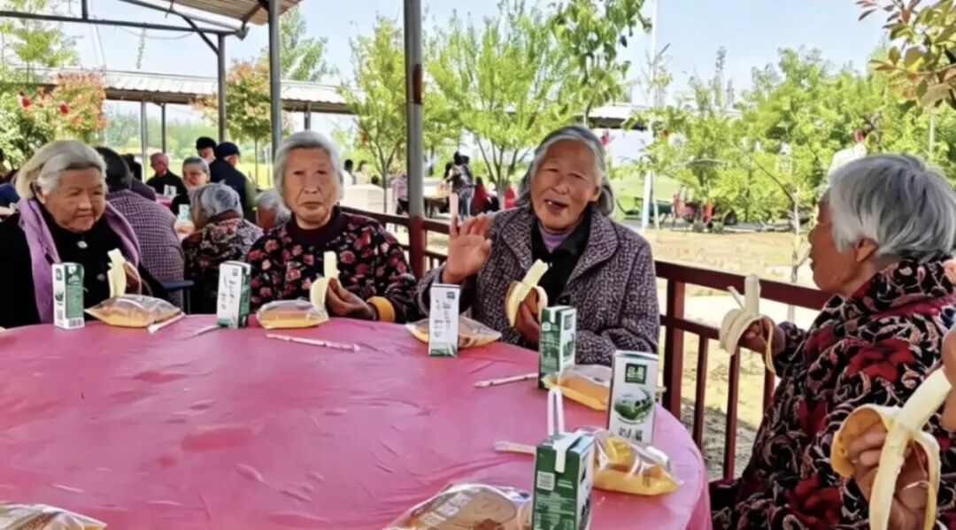 反诈警示图片